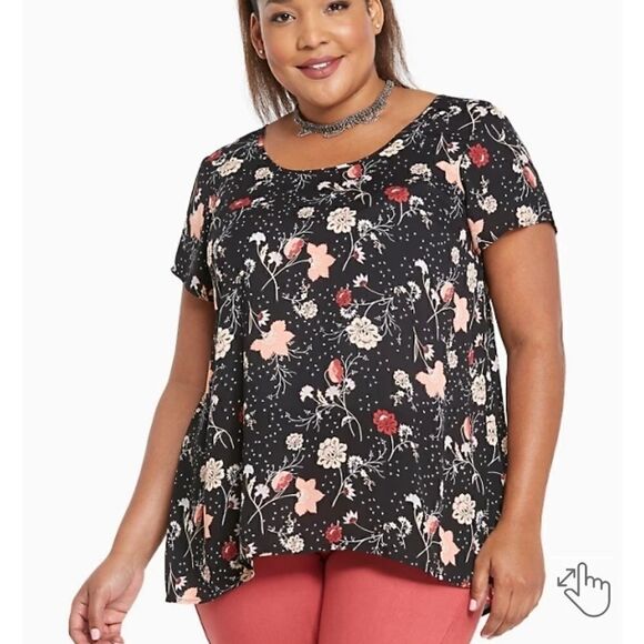 TORRID floral print georgette pleated back top size 1 - Picture 1 of 7